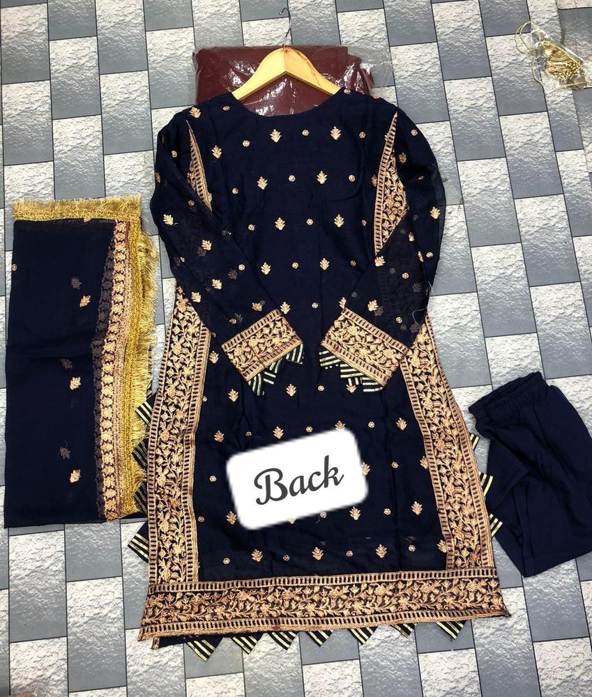 3 Pcs Women’s Stitched Crinkle Chiffon Embroidered Suit